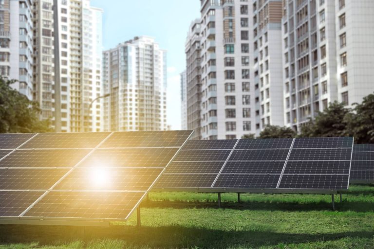 Solar Energy for Businesses: Lower Operating Costs and Green Credentials
